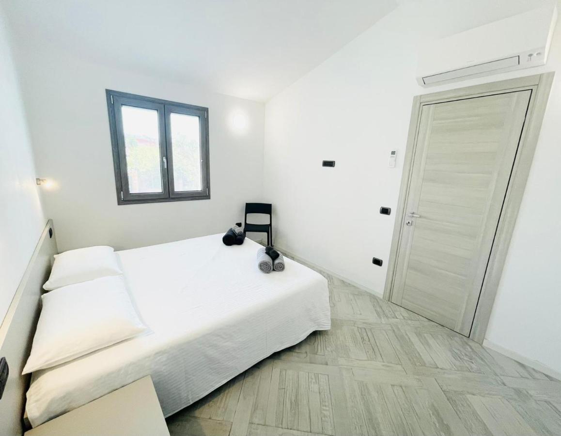 Residence Villa Giulia Àrbatax Esterno foto